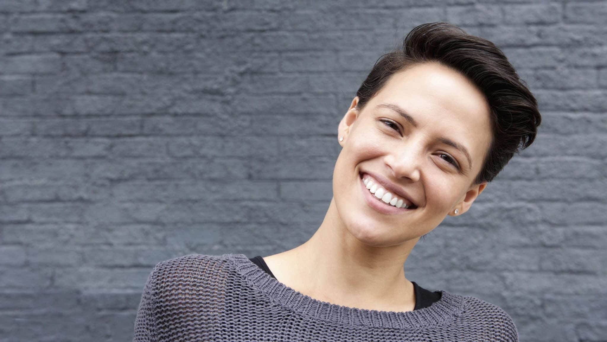 cheveux courts femme